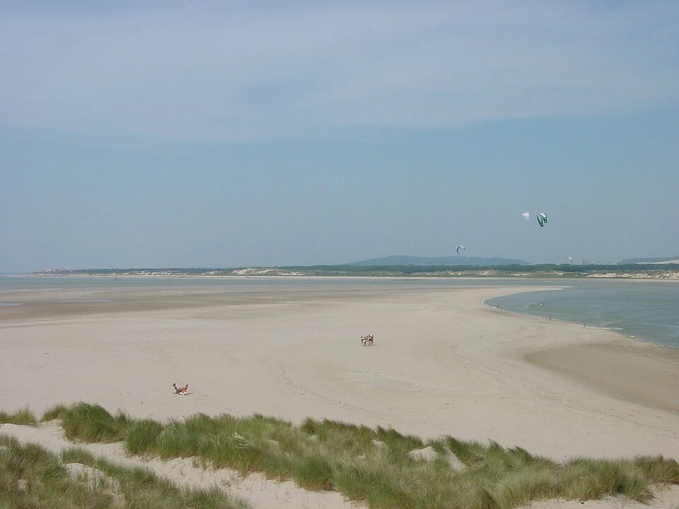 Canche Bay