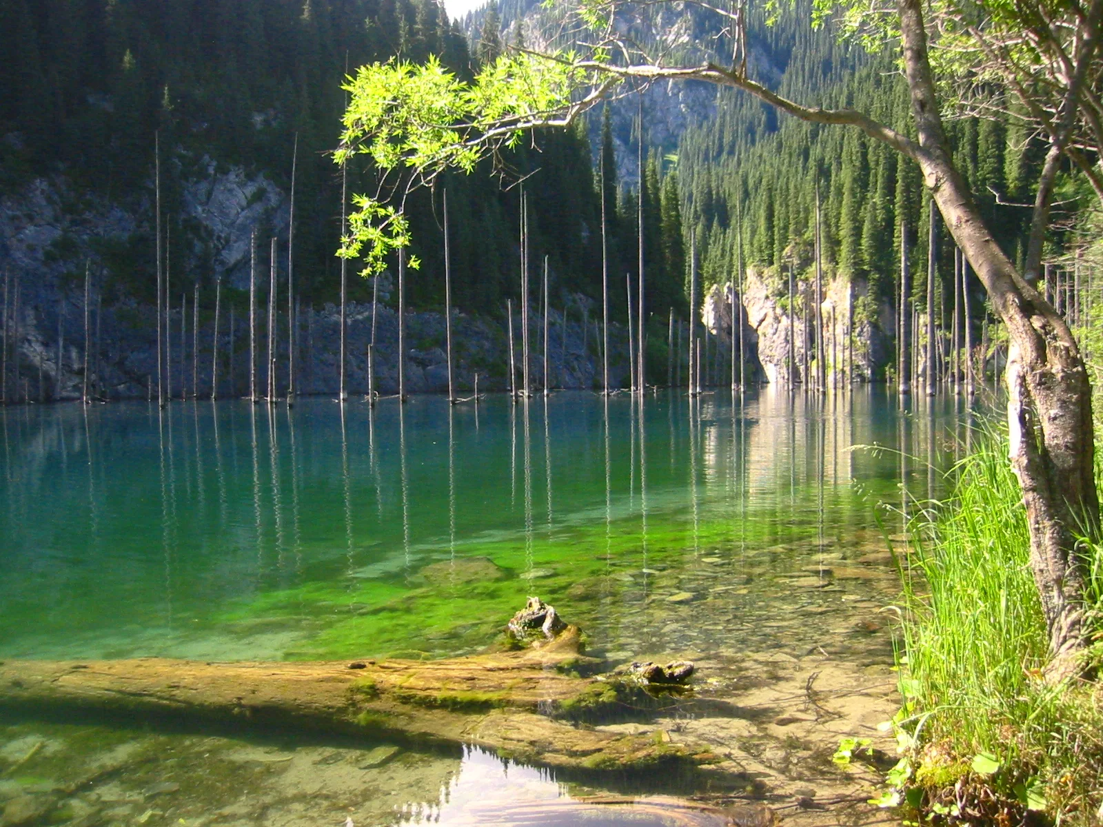 Lago Kaindy